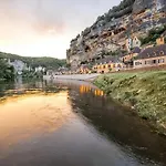 Campsite Zecamping 3 Etoiles - Piscine Chauffee Haute Saison
