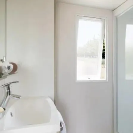 3 Etoiles - Piscine - Ccbefde Kamp alanı 3*