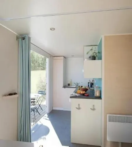 3 Etoiles - Piscine - Ccbefde 캠프장 안네엣트리고난트