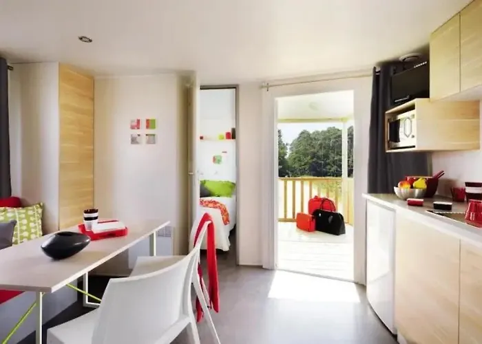 Campingplatz 3 Etoiles - Piscine - Ccbefde